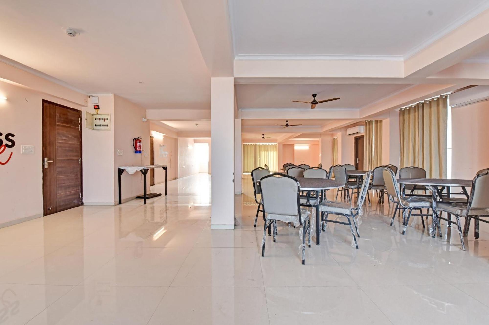 คอลเลคชั่น โอ 50149 Uc ประทับนคร ชัยปุระ Hotel ภายนอก รูปภาพ